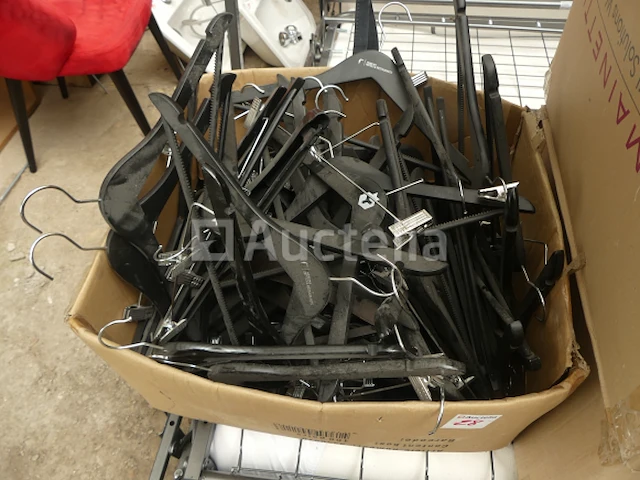 Kleerhangers - afbeelding 6 van  8