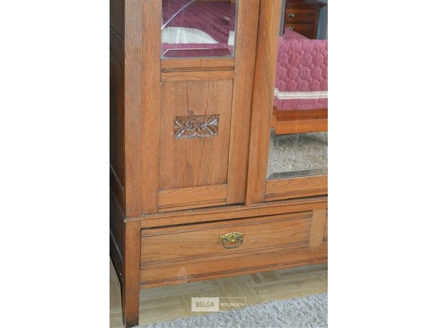 Kleerkast met 3 deuren en spiegels - afbeelding 3 van  4