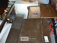 Klein antiek schoolbankje - afbeelding 2 van  4