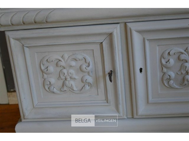 Klein gepatineerd kastje 87 op 40 x70 cm - afbeelding 2 van  3