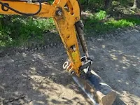 Klein graafmachine hytec xv10 op rupsen met dak en reservebak - afbeelding 5 van  16