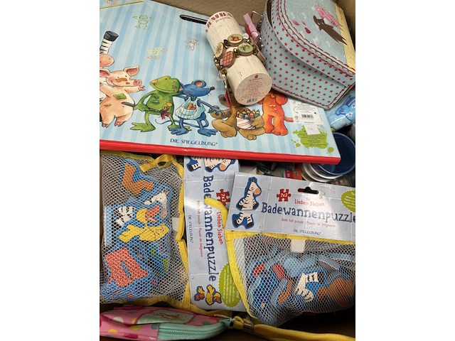 Klein speelgoed - afbeelding 8 van  9