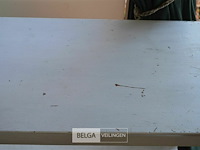 Klein wit tafeltje 76x80x40xcm - afbeelding 4 van  4