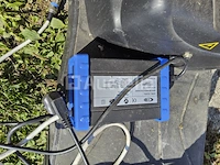 Kleine auto - afbeelding 5 van  5