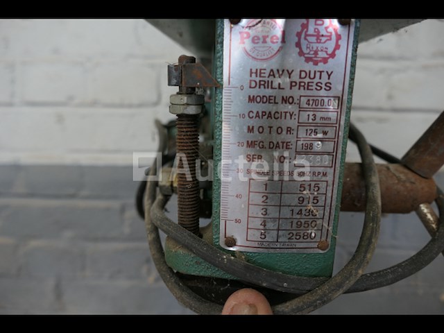 Kleine kolomboormachine, perel slijpbank - afbeelding 8 van  10