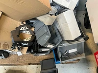 Kleine partij diverse bouwmaterialen, elektrotoebehoren en pictogramborden - afbeelding 17 van  26
