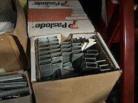 Kleine partij nagels en nietjes - afbeelding 5 van  8