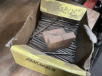 Kleine partij nagels en nietjes - afbeelding 8 van  8
