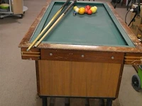 Kleine pooltafel 137x71x78cm - afbeelding 1 van  5