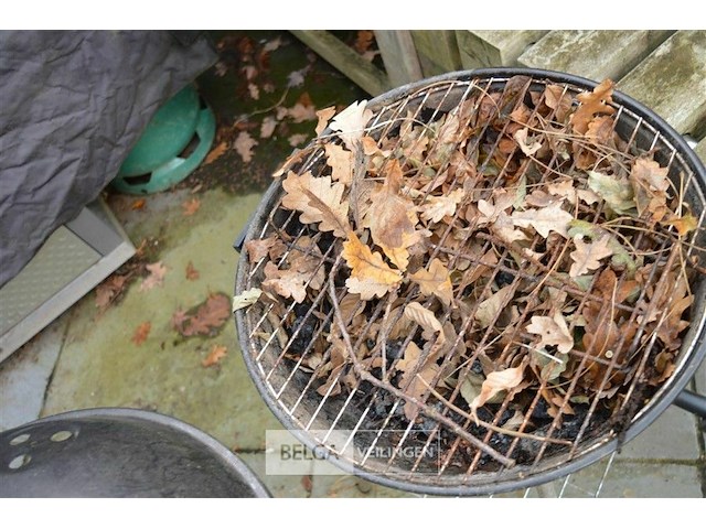 Kleine tuin bbq - afbeelding 3 van  3
