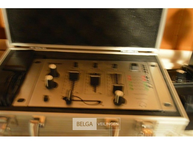 Kleine versterker tm 1211 - afbeelding 1 van  2