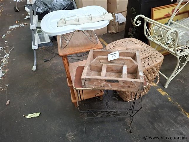 Kleinmeubel - afbeelding 1 van  3