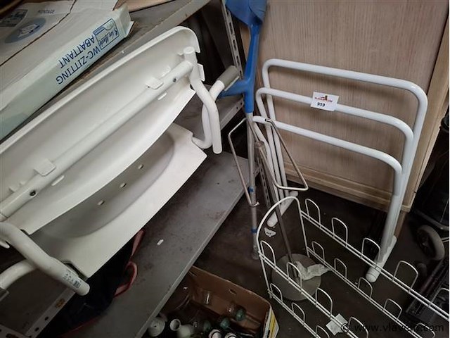 Kleinmeubel - afbeelding 1 van  2