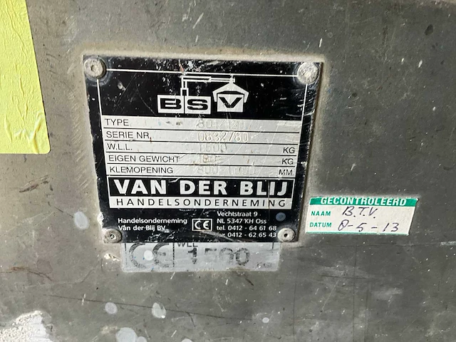 Klem voor hijsen kalkzandsteenblokken bsv 801/120 - afbeelding 3 van  7