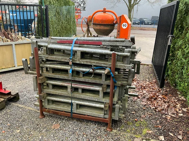 Klembaluster / randbeveiliging - afbeelding 1 van  4