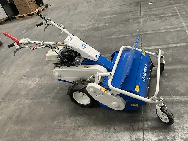 Klepelmaaier iseki hre662 - afbeelding 1 van  11