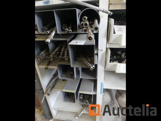 Klepfittingen, slangen, toiletspoeling, enz. - afbeelding 5 van  14