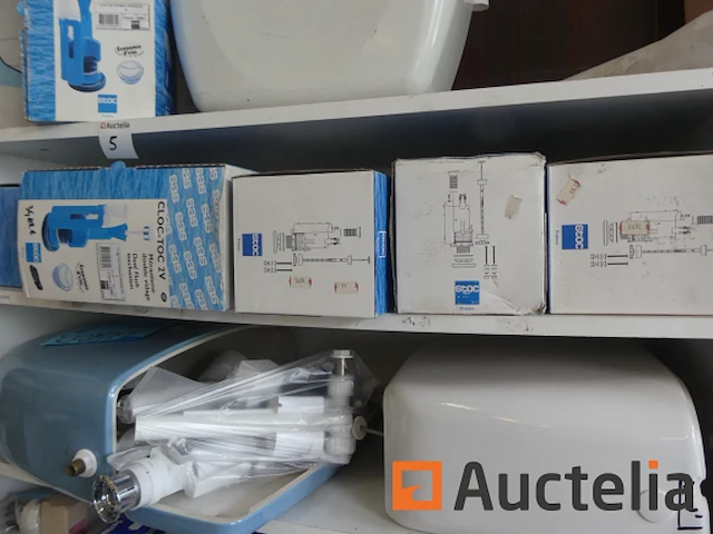 Klepfittingen, slangen, toiletspoeling, enz. - afbeelding 10 van  14