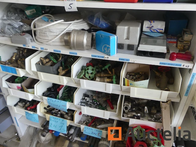Klepfittingen, slangen, toiletspoeling, enz. - afbeelding 11 van  14