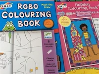 Kleurboeken + stickers - afbeelding 2 van  3