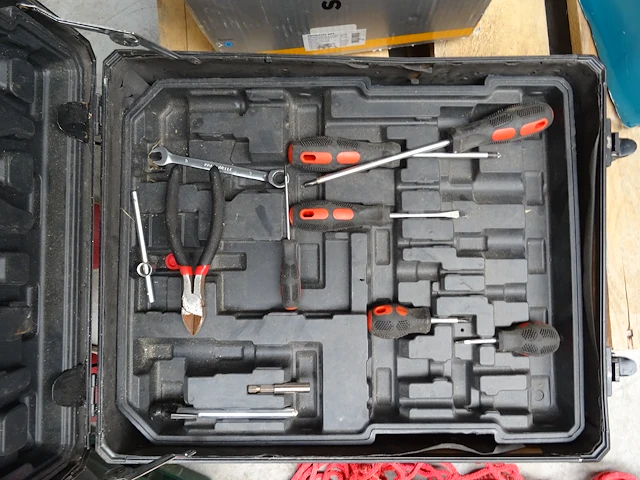 Klopboorhamer bosch/ materiaalkoffer wolfgang - afbeelding 4 van  5