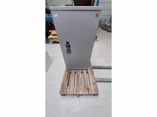 Kluis polifier 122 x b 60 x d 52 - afbeelding 1 van  7