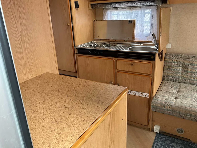 Knaus - caravan - afbeelding 6 van  37