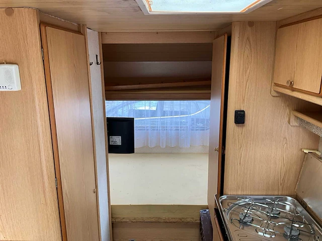 Knaus - caravan - afbeelding 8 van  37