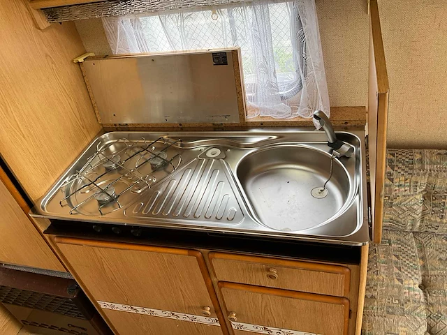 Knaus - caravan - afbeelding 10 van  37