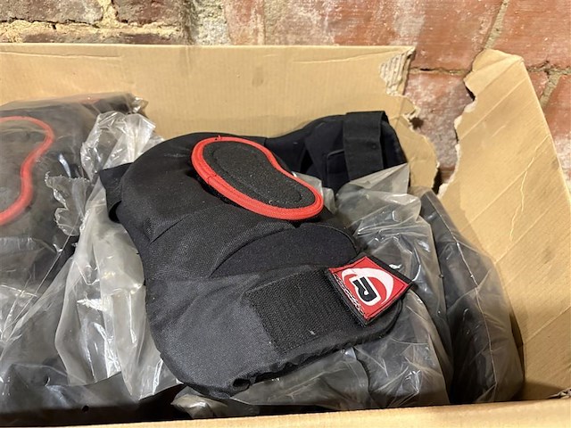 Knielappen - afbeelding 4 van  4