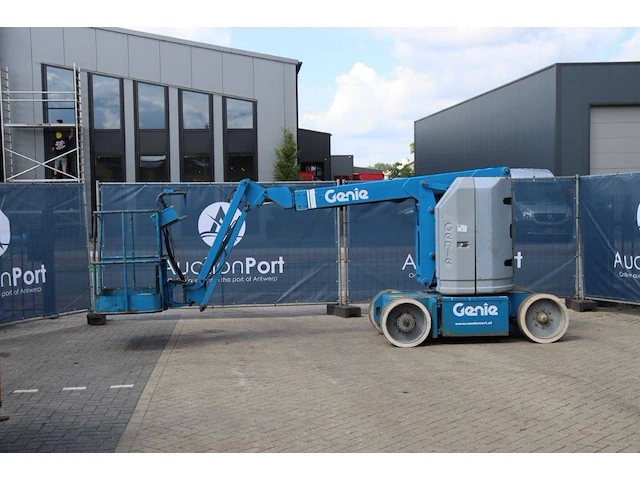 Knikarmhoogwerker genie z-30-n elektrisch 11.14m 1996 - afbeelding 1 van  1