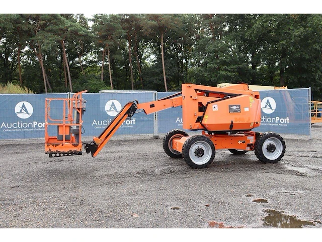 Knikarmhoogwerker jlg 340aj diesel 12.33m 230kg - afbeelding 1 van  1