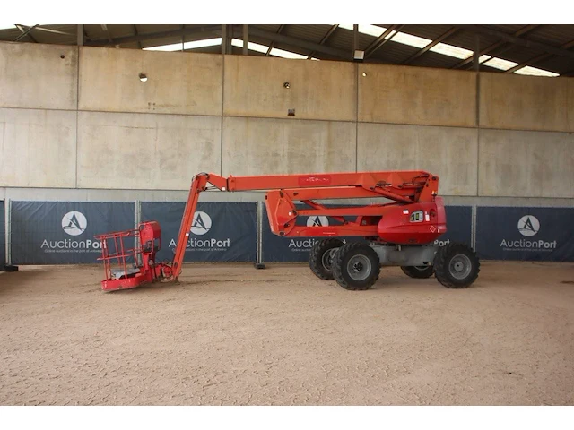 Knikarmhoogwerker manitou 200 01j diesel 2013 - afbeelding 1 van  1