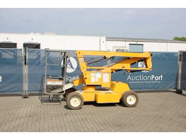 Knikarmhoogwerker nifty hr12nde hybride 12.2m 2011 - afbeelding 1 van  1