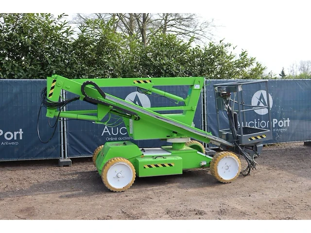 Knikarmhoogwerker niftylift hr 12 de diesel 12.2m 2007 - afbeelding 1 van  1