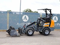 Kniklader giant w15 diesel 18.2kw 2024 - afbeelding 1 van  1