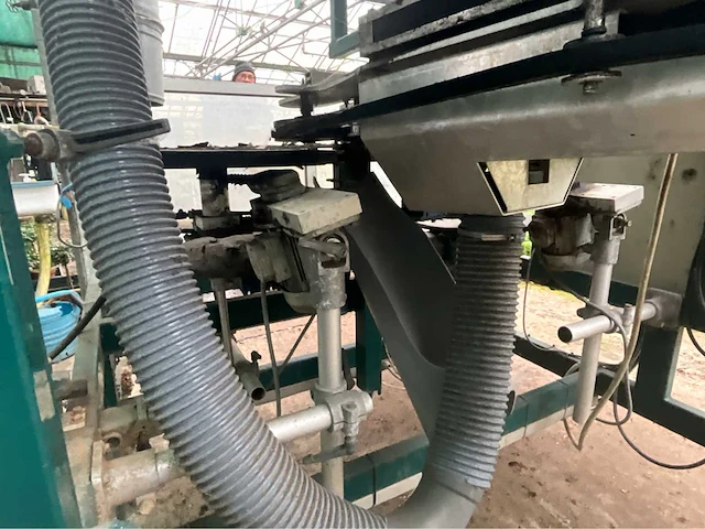 Knip en steksnijmachine geautomatiseerd willems engineering willtrim 5000 - afbeelding 11 van  29