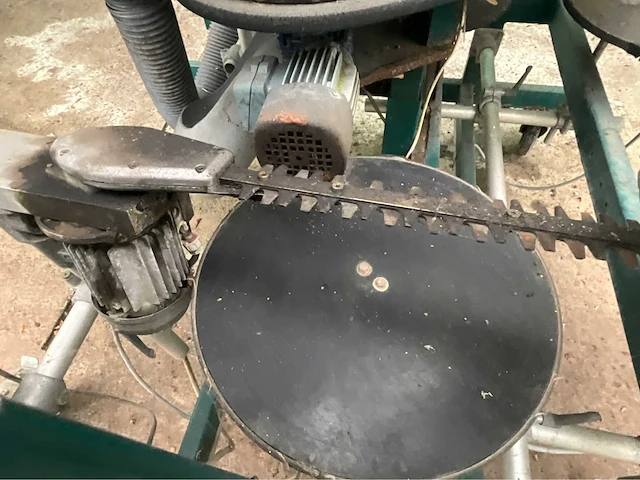 Knip en steksnijmachine geautomatiseerd willems engineering willtrim 5000 - afbeelding 23 van  29