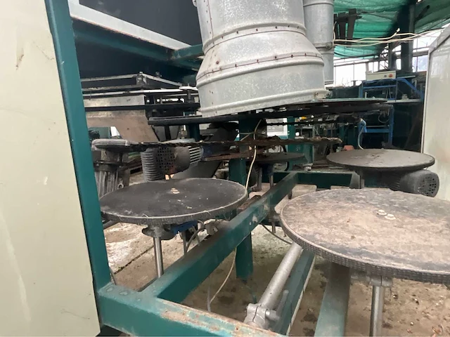 Knip en steksnijmachine geautomatiseerd willems engineering willtrim 5000 - afbeelding 24 van  29