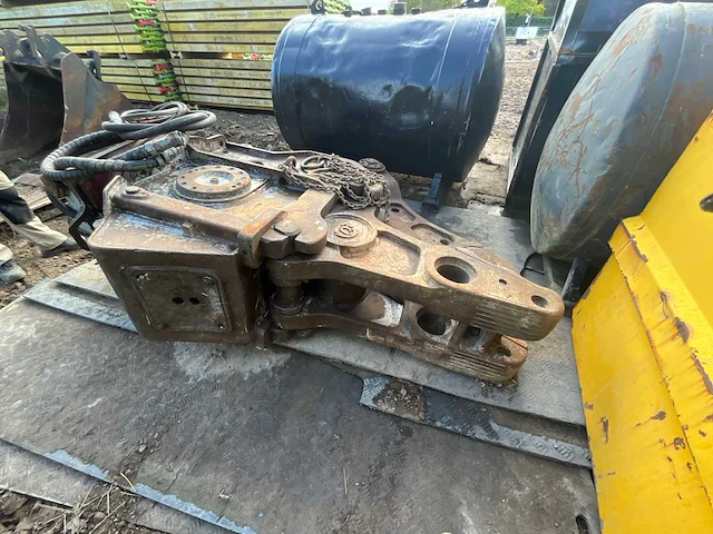 Knipschaar crusher demarec mqp30 - afbeelding 4 van  4