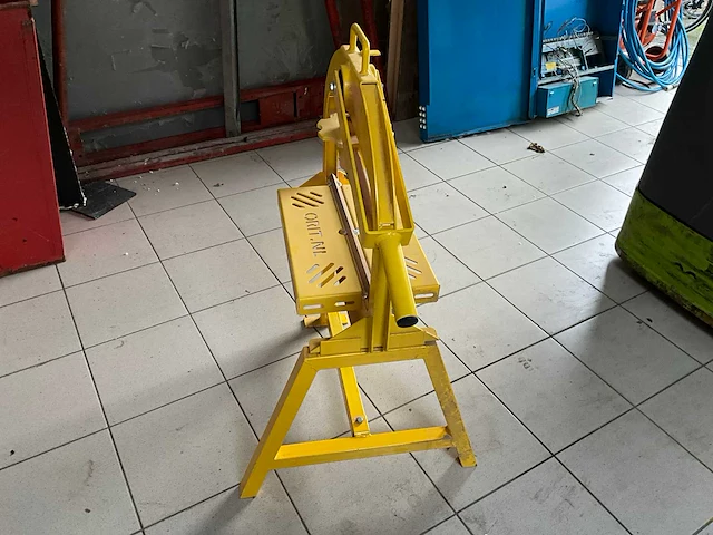 Knipschaar voor gipsblokken - afbeelding 2 van  6