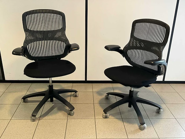 Knoll generation chair bureaustoel (2x) - afbeelding 1 van  4