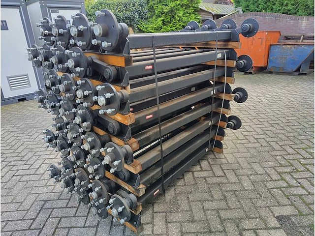 Knott - 1350 kg - aanhangwagen assen (28x) - afbeelding 9 van  13