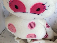 Knuffel - afbeelding 2 van  2