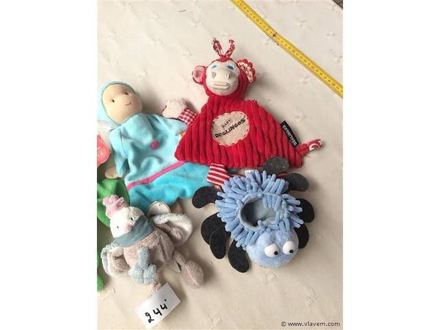 Knuffels - afbeelding 3 van  3