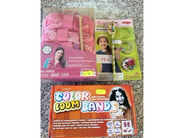 Knutsel breien, krans, armband maken - afbeelding 1 van  2