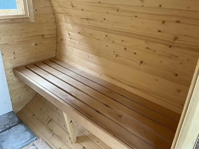 Koba buiten sauna - saunabarrel 2,5x2,25m - afbeelding 25 van  27