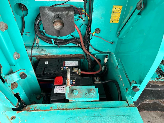 Kobelco - 2003 - sk235srlc-1e - rupsgraafmachine - afbeelding 21 van  51