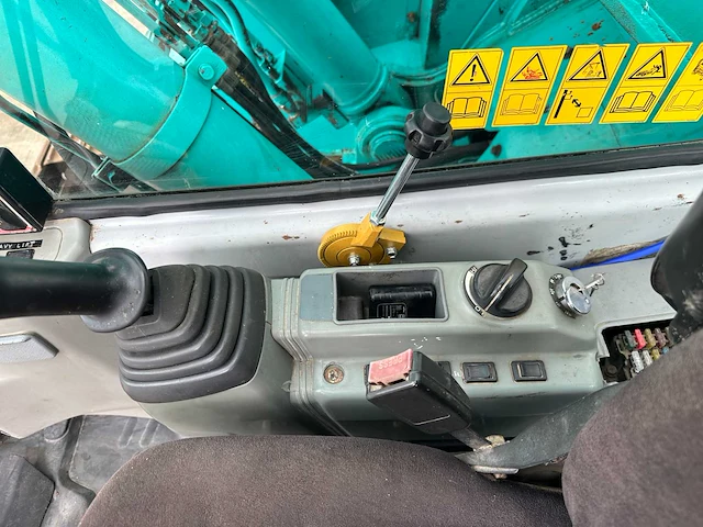 Kobelco - 2003 - sk235srlc-1e - rupsgraafmachine - afbeelding 38 van  51