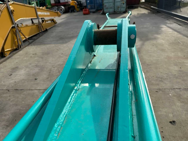 Kobelco - 2025 - sk210lc - voorzetapparatuur - long reach - afbeelding 14 van  26